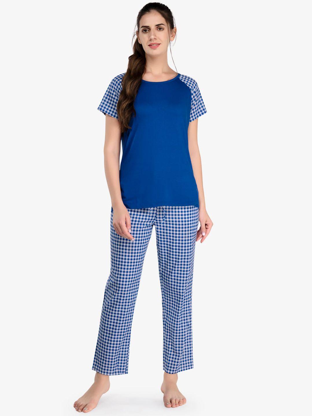 evolove women blue & white checked pure cotton night suit