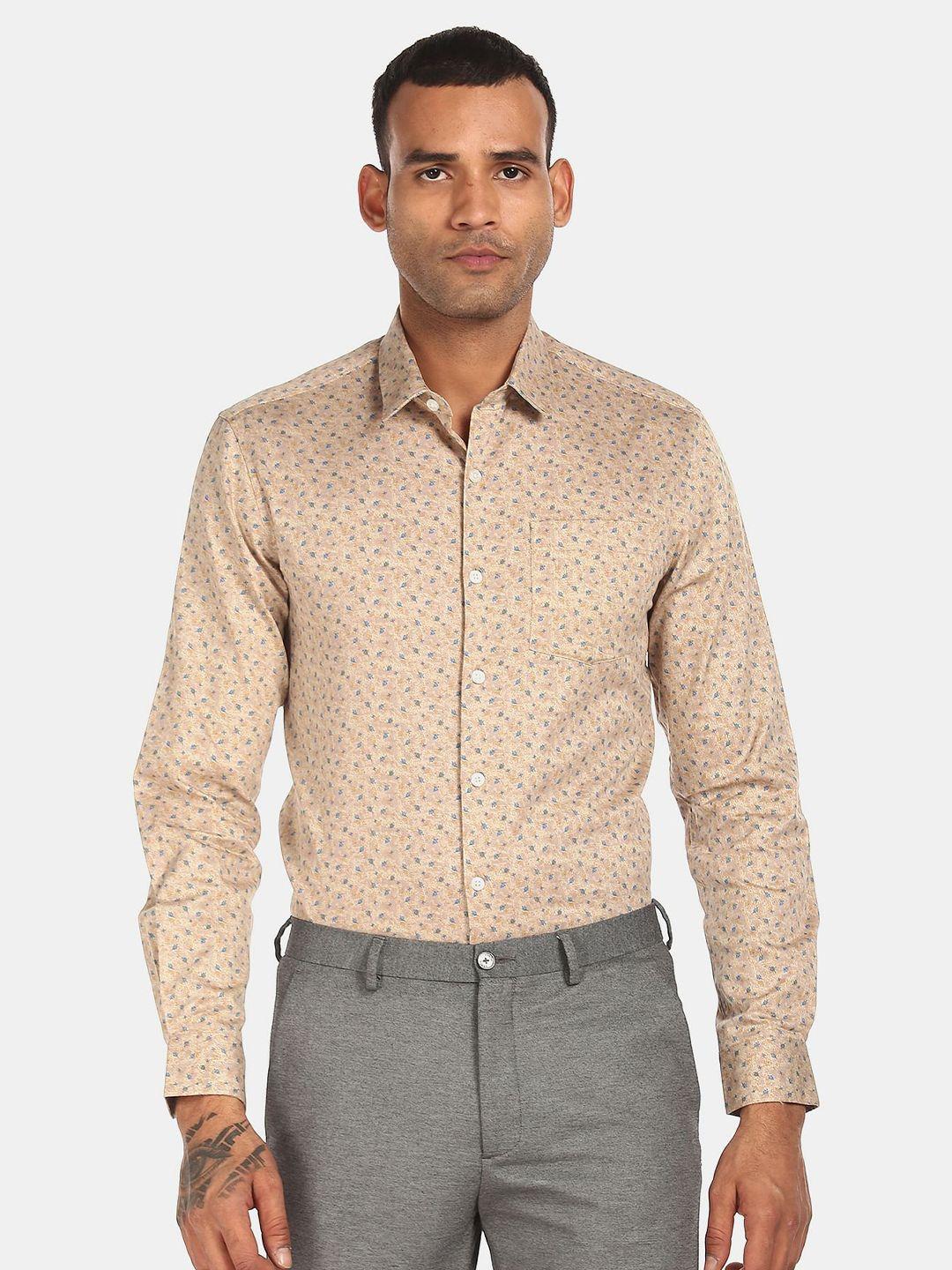 excalibur men beige floral regular fit printed cotton casual shirt
