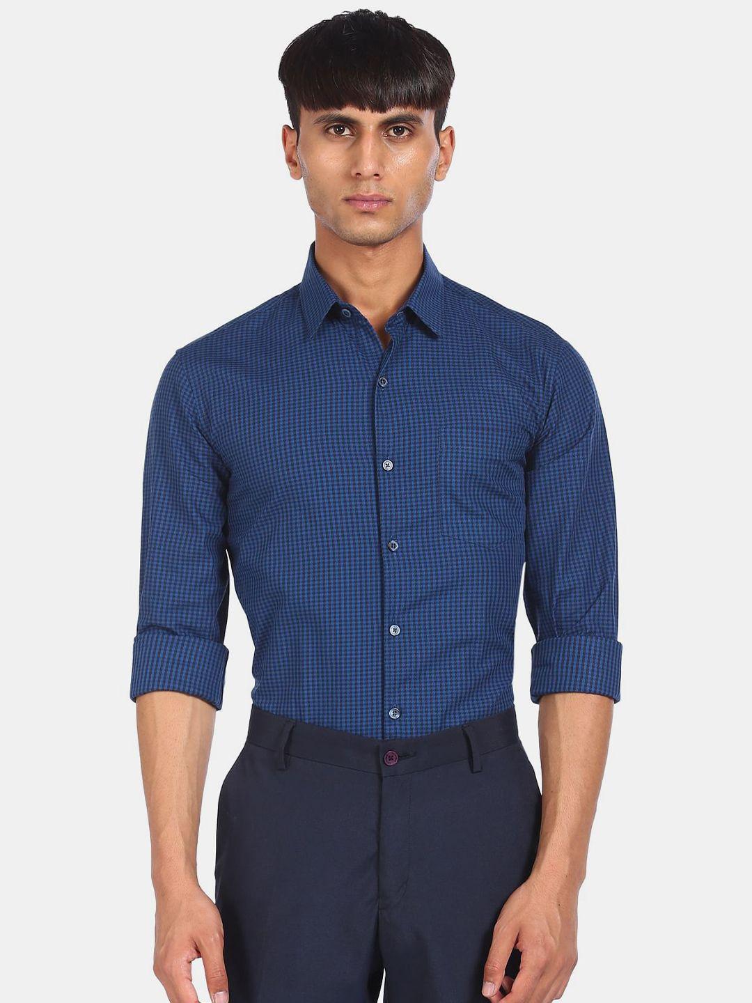 excalibur men blue checked pure cotton casual shirt