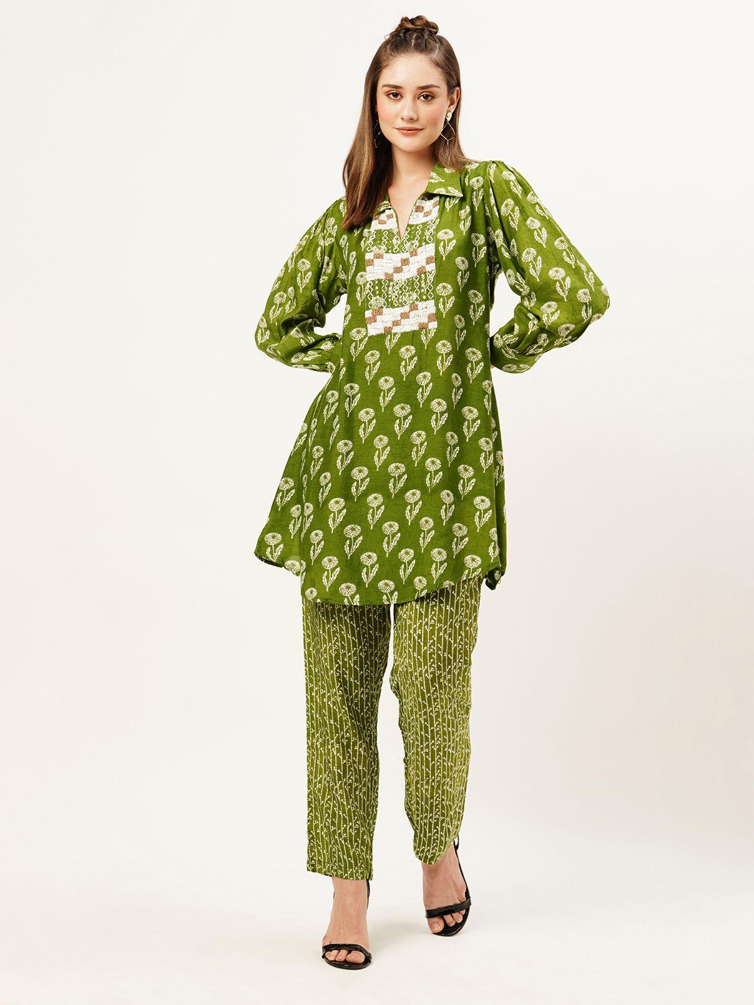 exclusive green muslin printed green flared co-ord (set of 2)