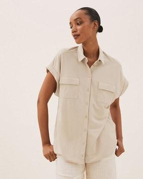 extended sleeves shirt with flap pockets