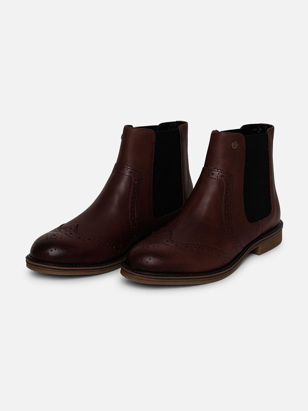 ezok men mid top textured leather chelsea boots