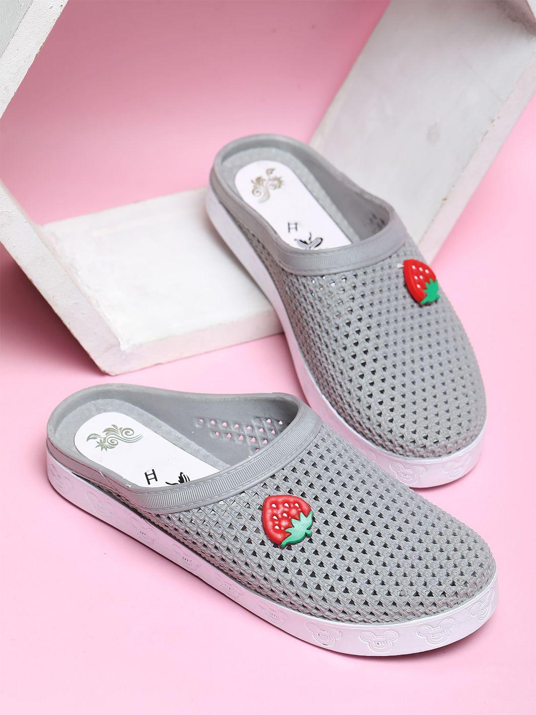 fabbmate women self design with applique strawberry slip on
