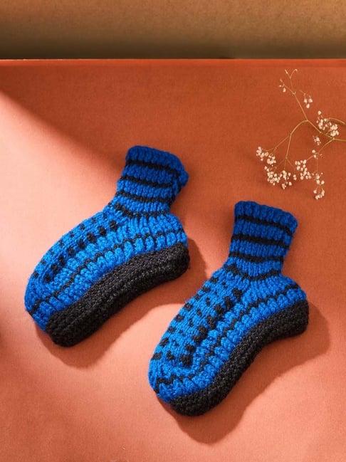 fabindia blue & blue crochet pattern socks