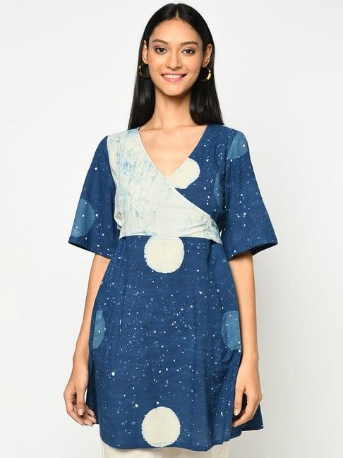 fabindia blue & white cotton printed tunic