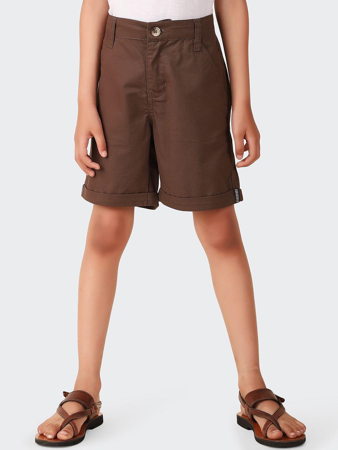 fabindia boys mid-rise knee length cotton regular shorts