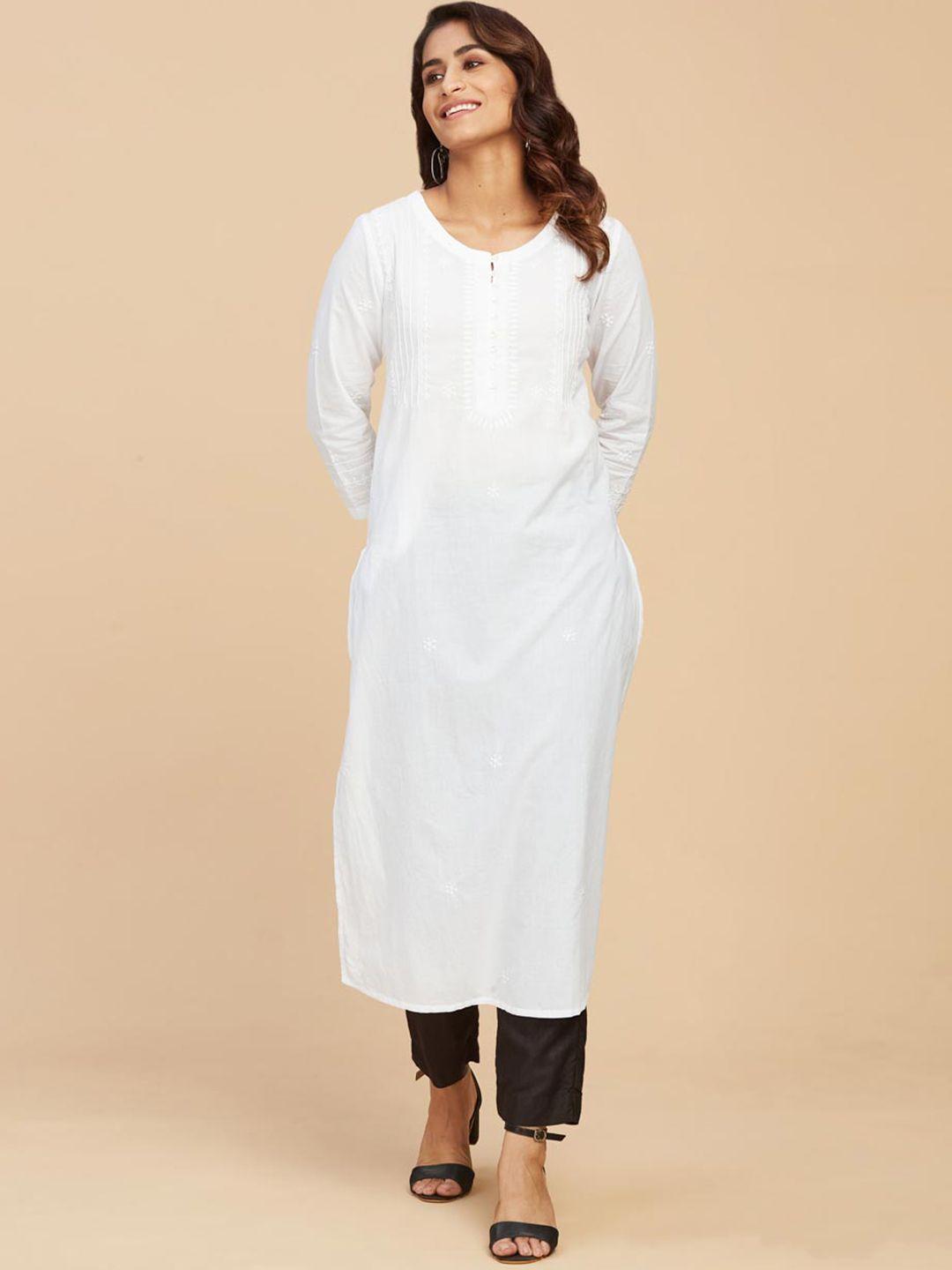 fabindia floral embroidered thread work straight kurta