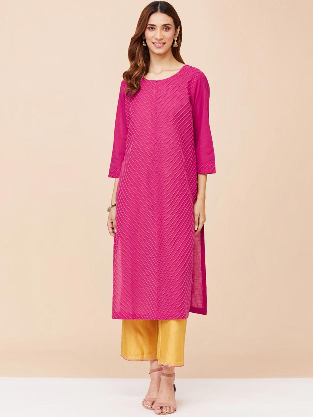 fabindia keyhole neck thread work cotton kurta