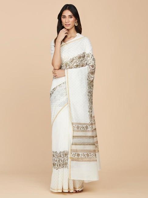 fabindia white printed saree with unstitched blouse