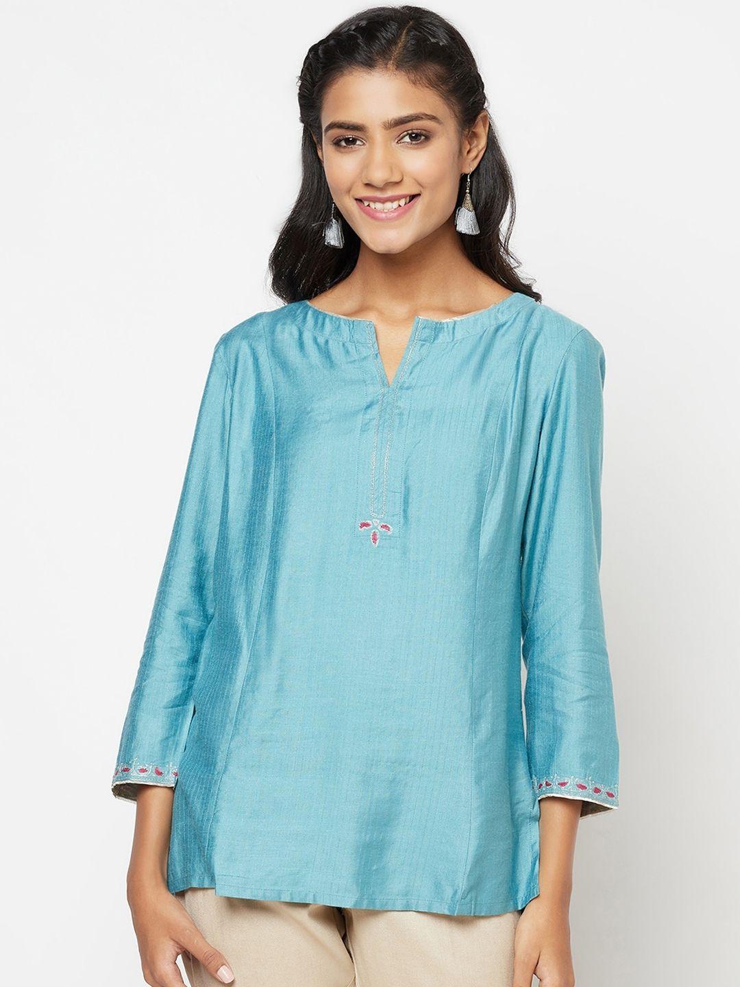 fabindia women blue embroidered thread work kurta