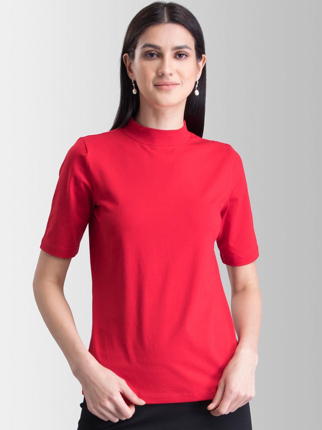 fablestreet women red solid v-neck t-shirt