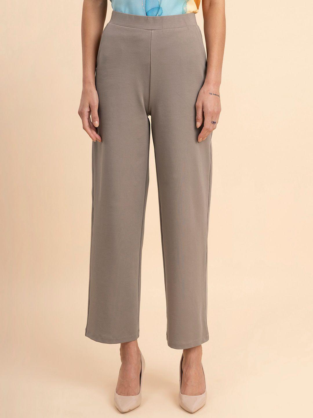fablestreet women relaxed flared high-rise trousers
