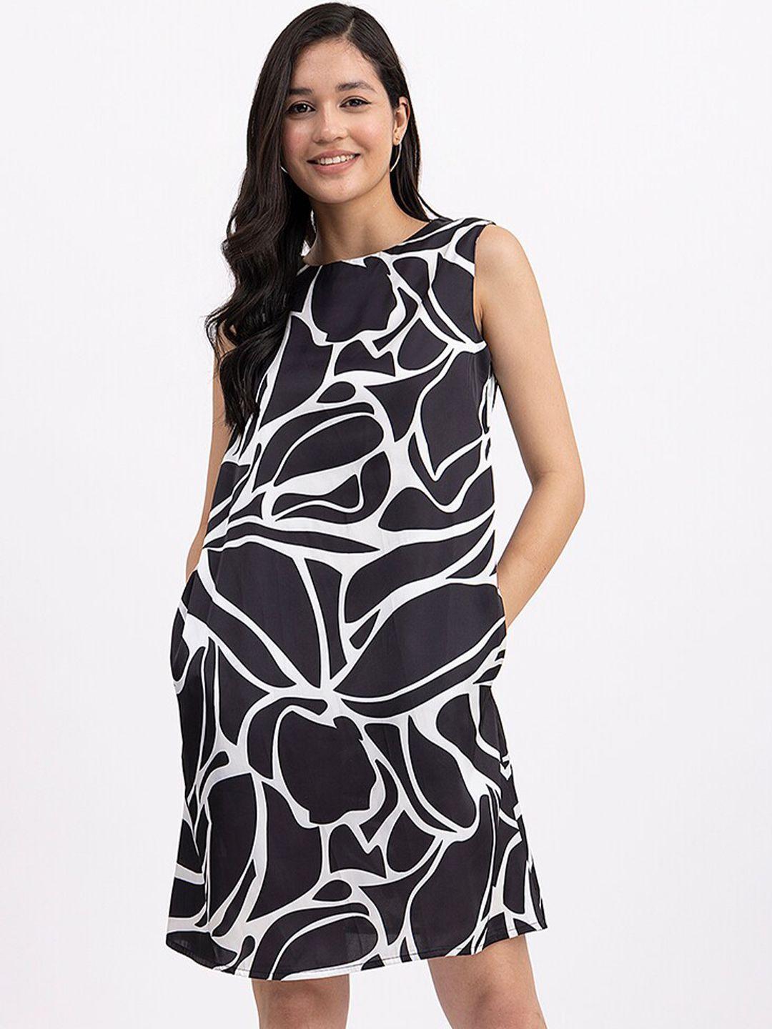fablestreet abstract printed satin a-line dress