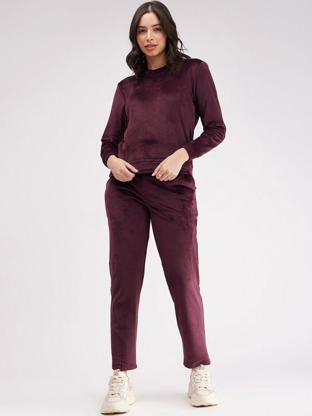 fablestreet mid-rise velvet fleece sweatshirt & trackpant