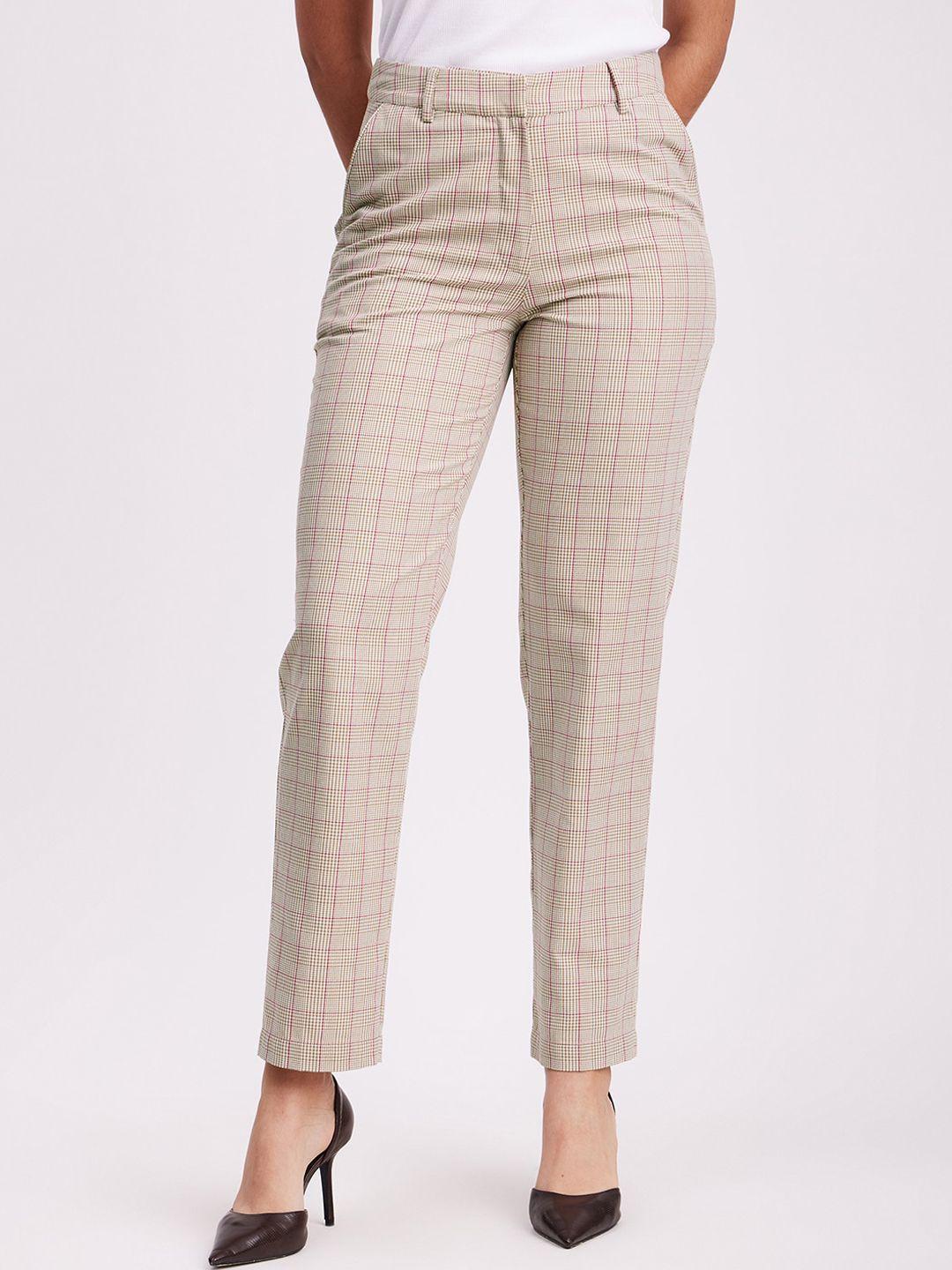 fablestreet women checked relaxed tapered fit cotton trousers