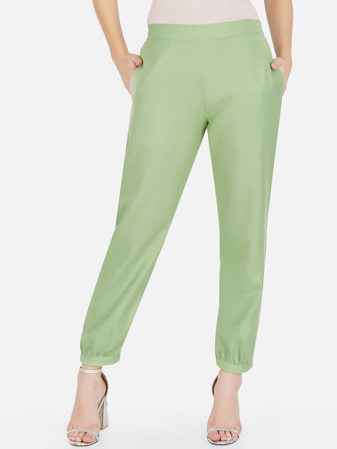 fabnest women green tapered fit trousers