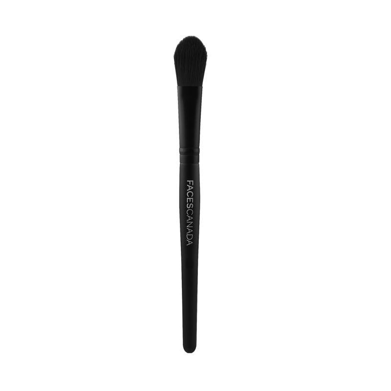 faces canada foundation brush