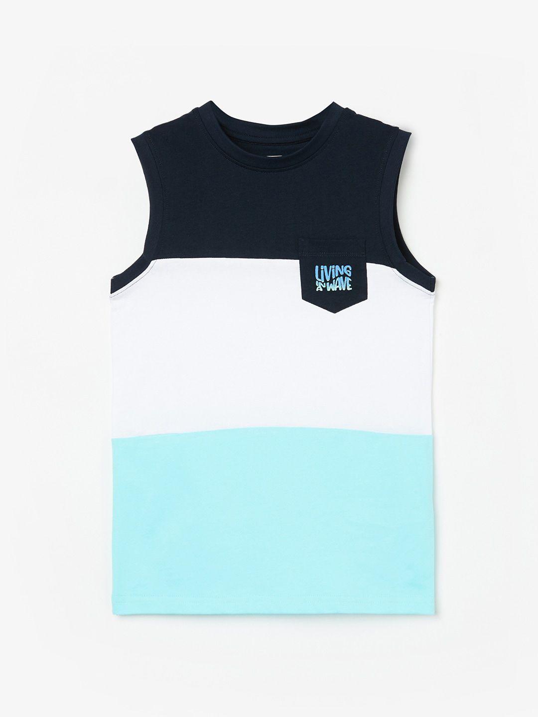 fame-forever-by-lifestyle-boys-colourblocked-slim-fit-pure-cotton-t-shirt