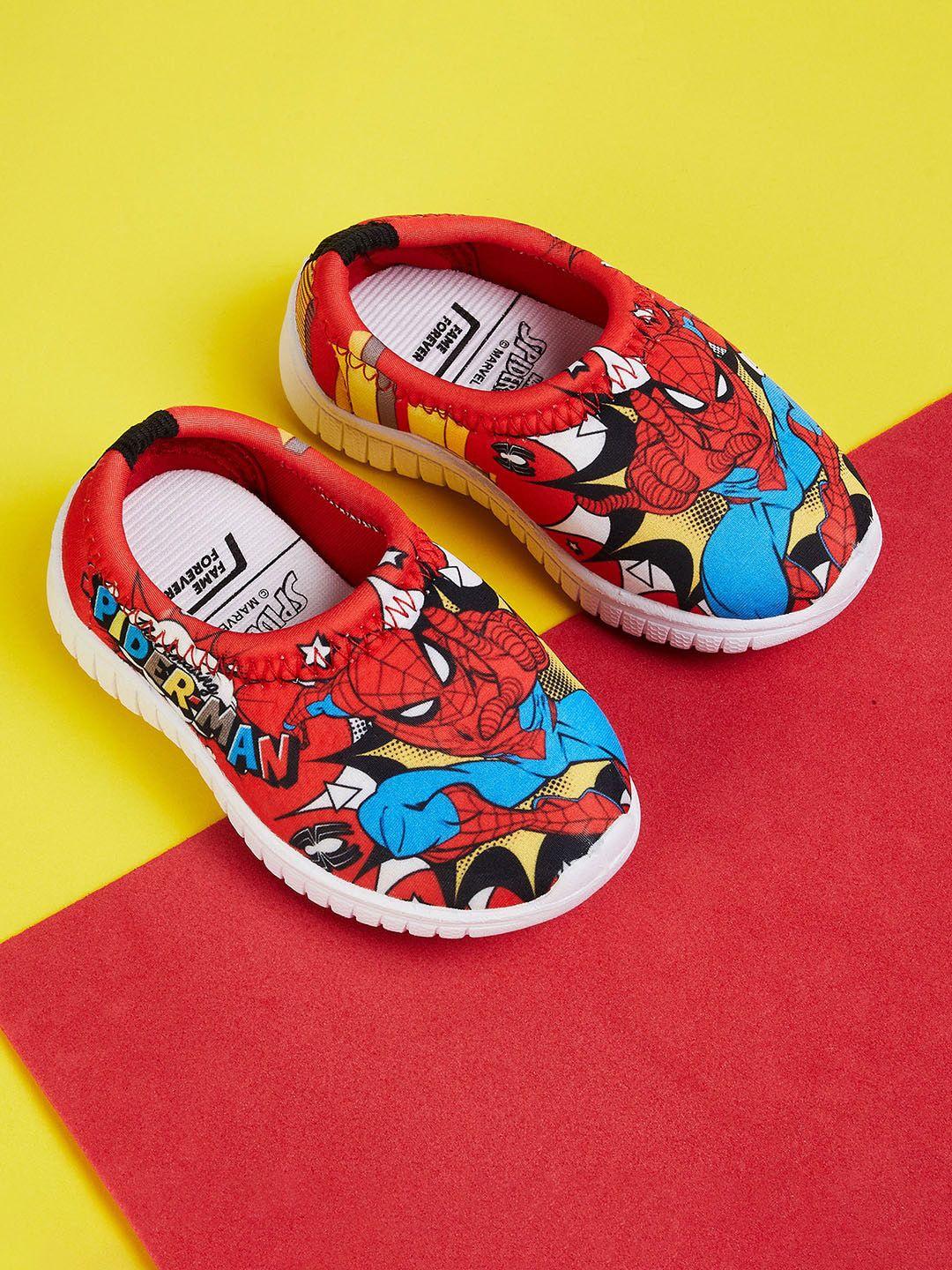 fame forever by lifestyle boys spider-man printed slip-on sneakers