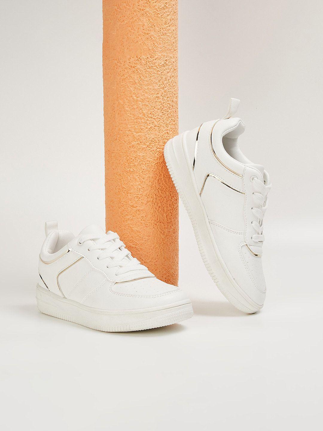 fame forever by lifestyle girls perforations sneakers