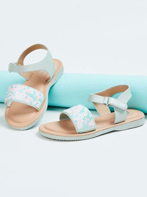 fame forever by lifestyle kids green & beige ankle strap sandals