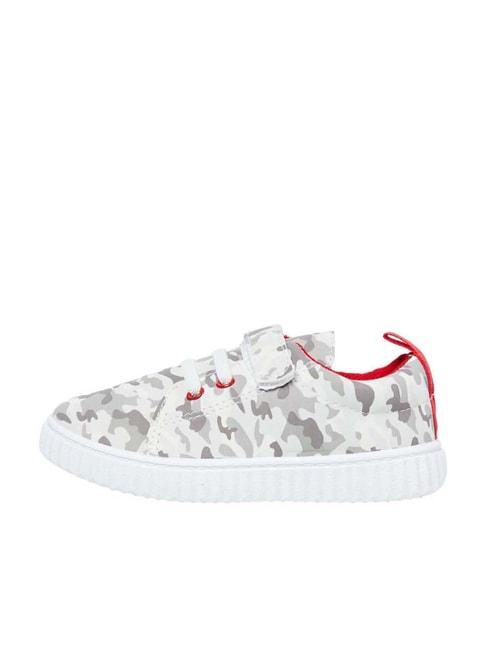 fame-forever-by-lifestyle-kids-grey-&-off-white-casual-sneakers
