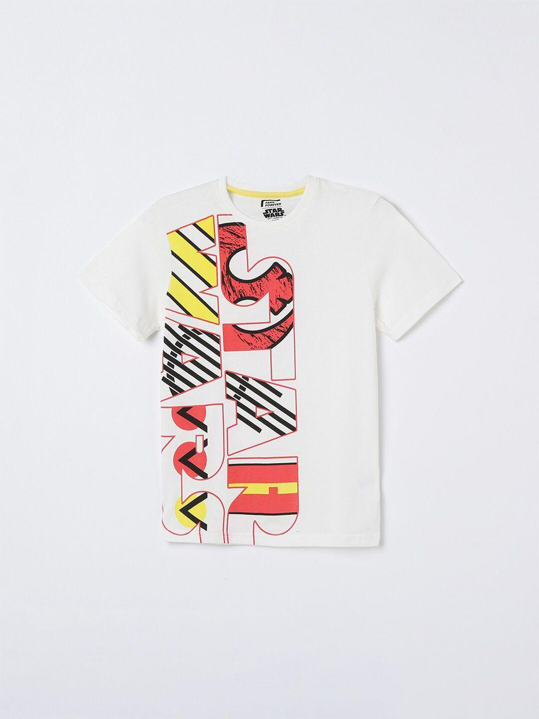 fame forever by lifestyle boys white & coral star wars printed t-shirt
