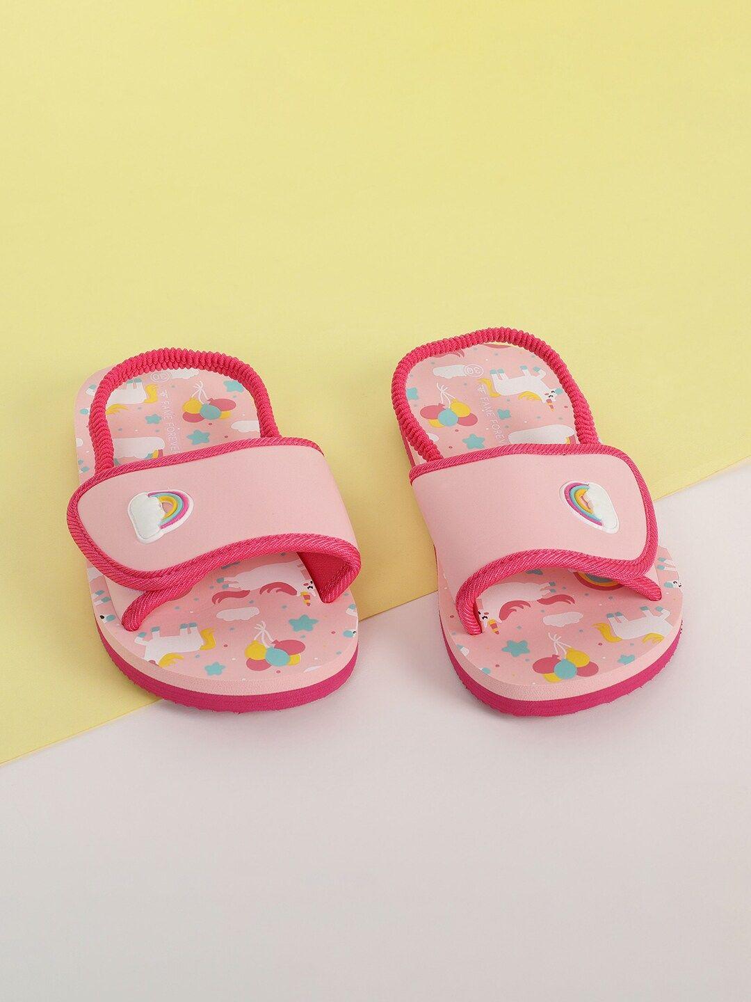 fame forever by lifestyle girls pink & white printed rubber sliders