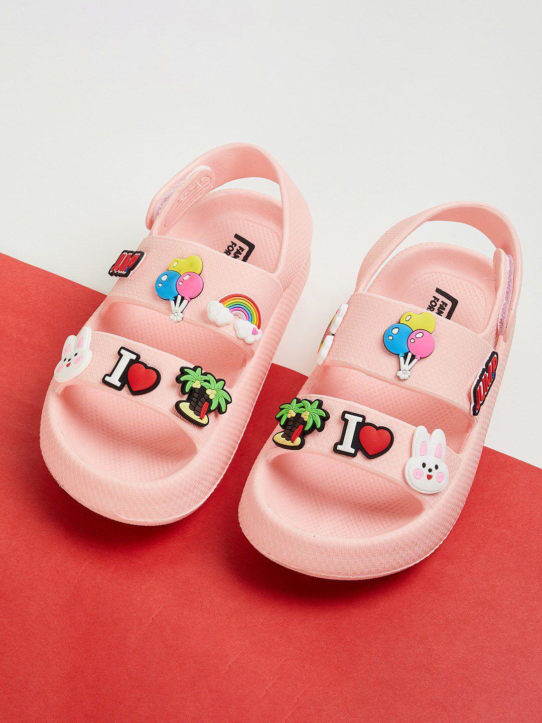 fame forever by lifestyle girls printed rubber clogs