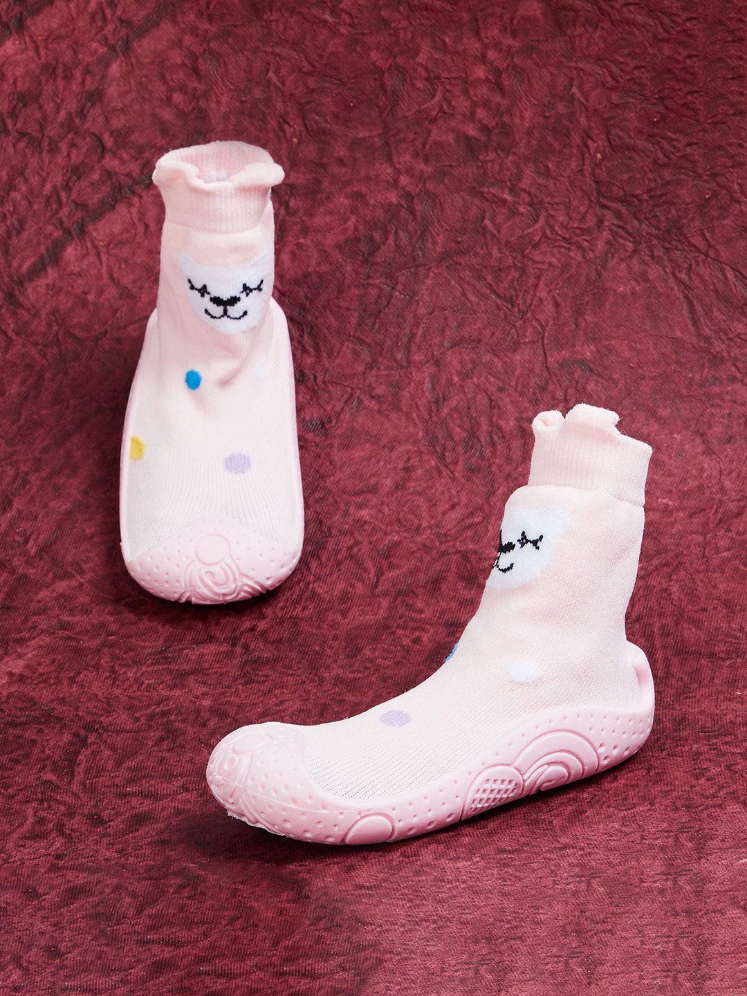 fame forever by lifestyle girls teddy printed cotton socks booties