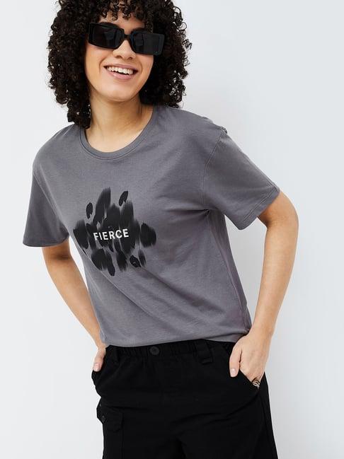 fame forever by lifestyle grey graphic print top