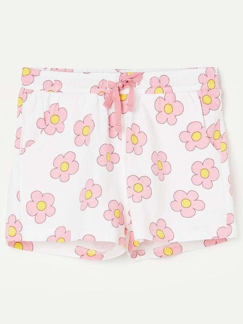 fame forever by lifestyle kids white & pink cotton floral print shorts