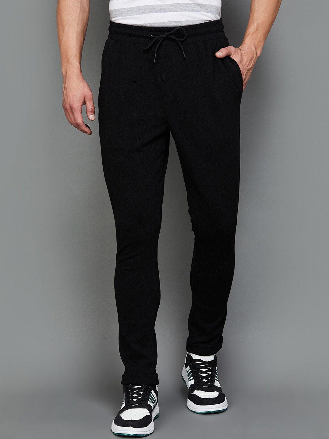 fame forever by lifestyle men mid-rise regular fit track pant