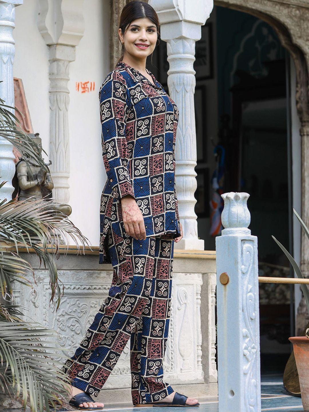 fashion dwar women black & blue ethnic motifs printed kurta with trousers