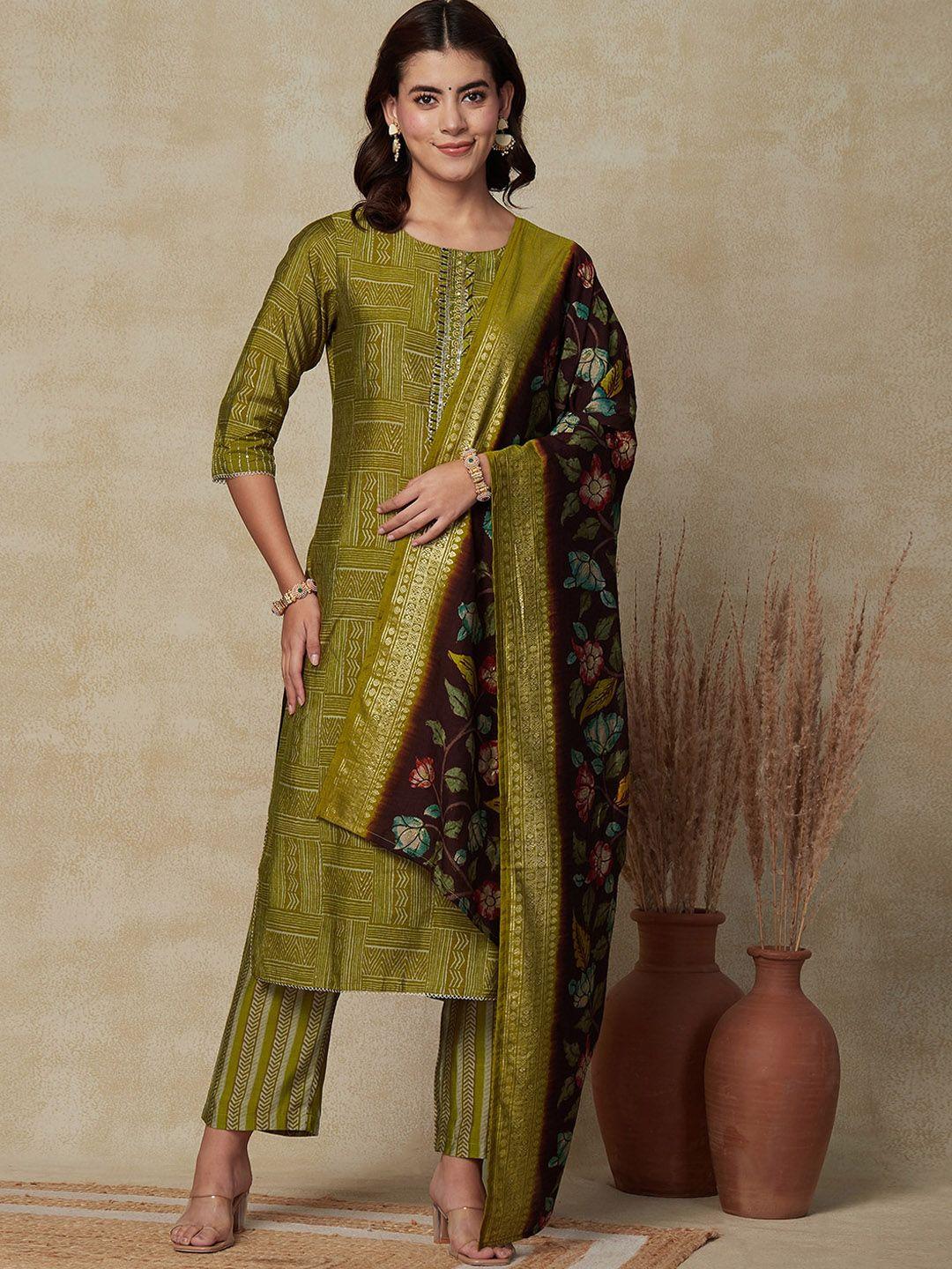 fashor olive green geometric printed straight kurta & trousers with dupatta
