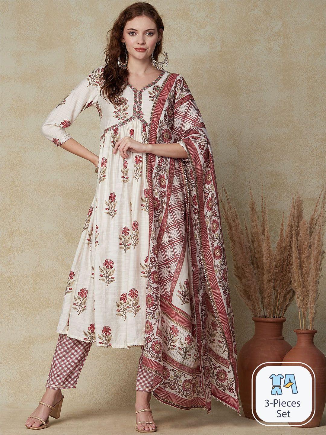 fashor women off white floral printed pleated thread work kurta with trousers & with dupatta
