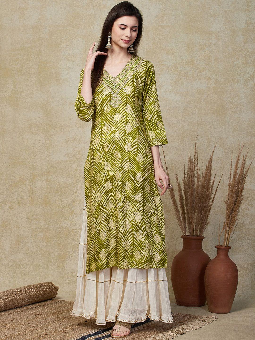 fashor abstract printed v-neck thread work kurta