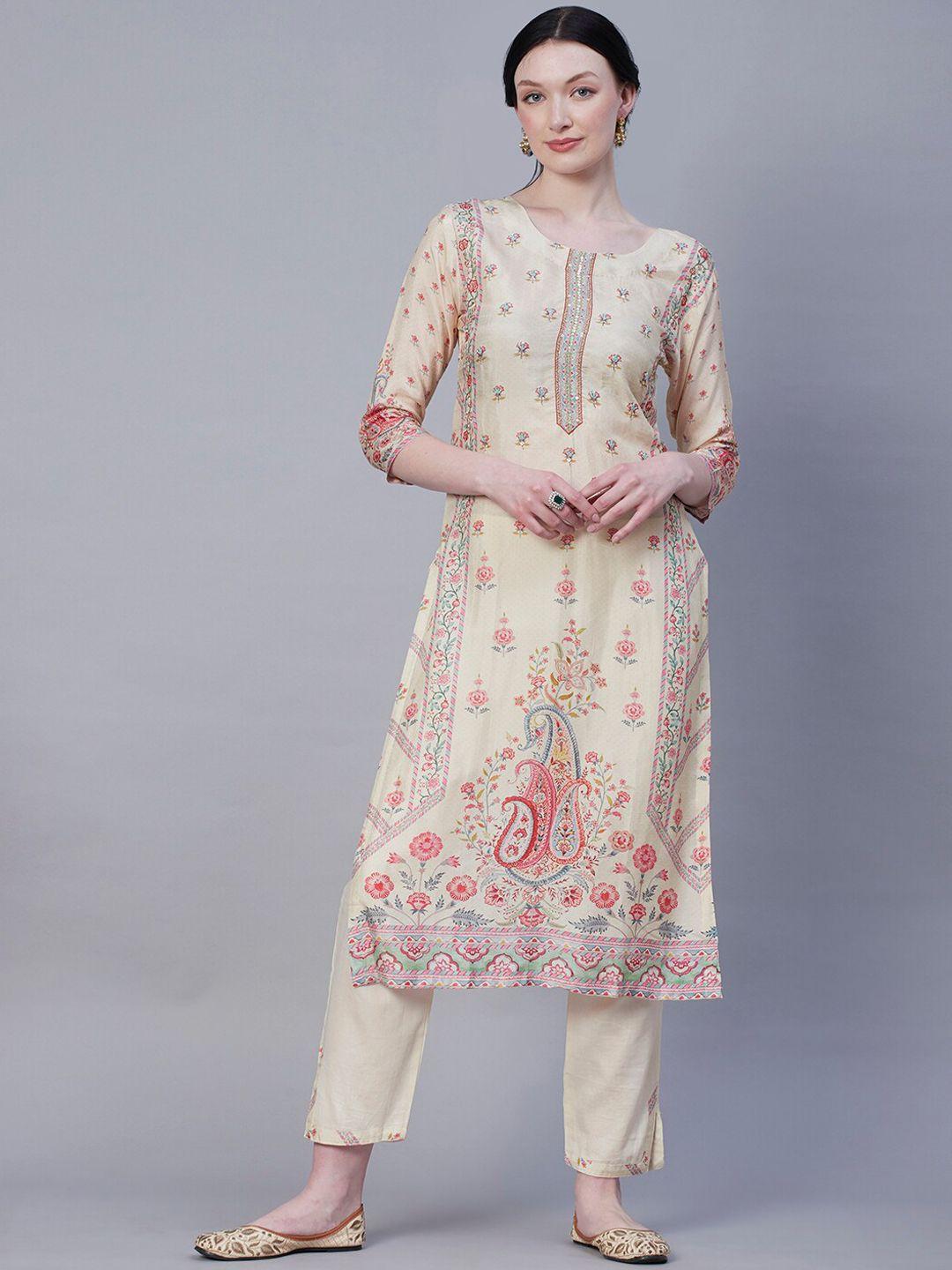 fashor cream & red paisely ethnic motifs printed regular sleeves kurta with trousers