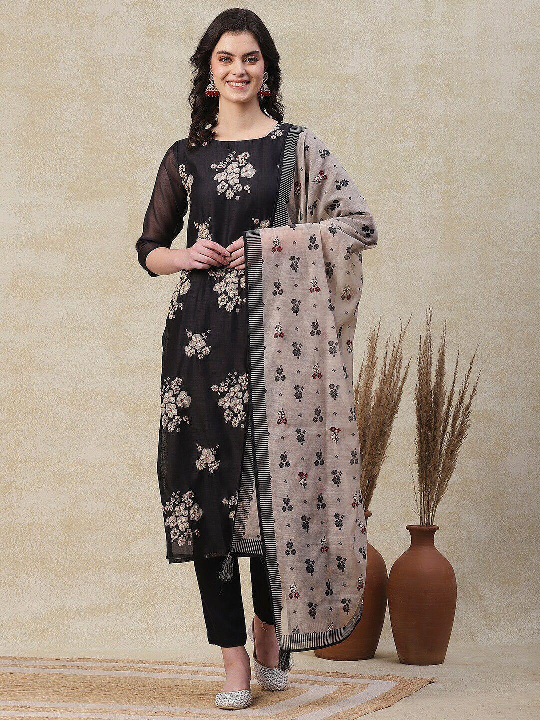 fashor floral embroidered straight round neck thread work chanderi cotton kurta set