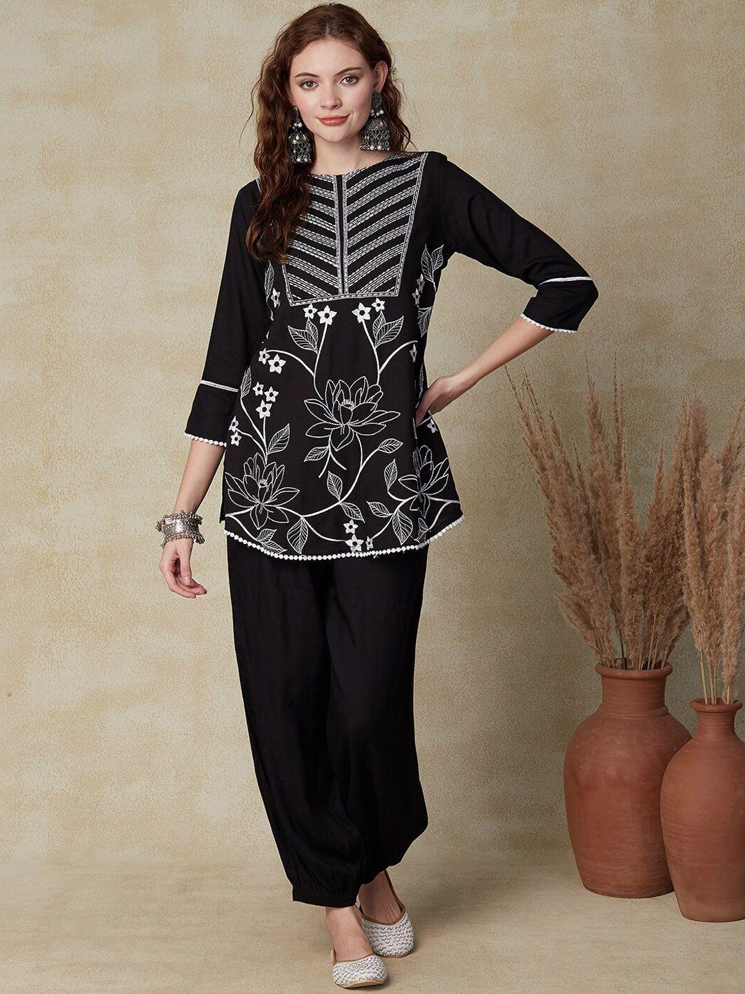 fashor floral embroidered thread work kurta with salwar