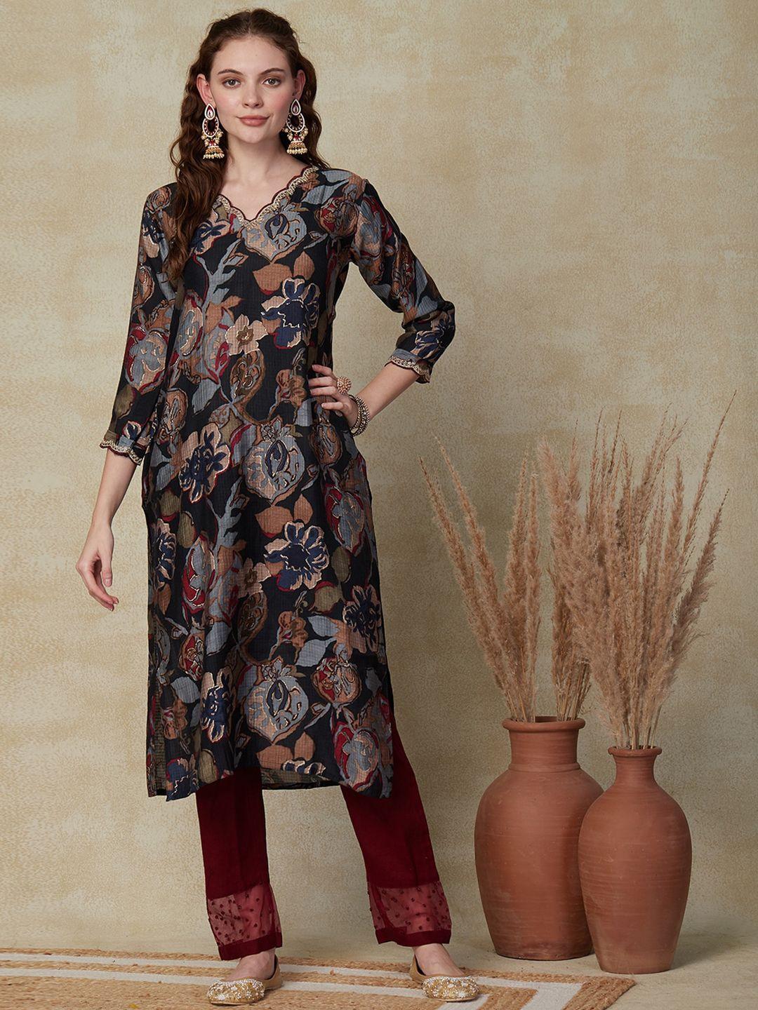 fashor floral printed v- neck sequinned deatil straight kurta