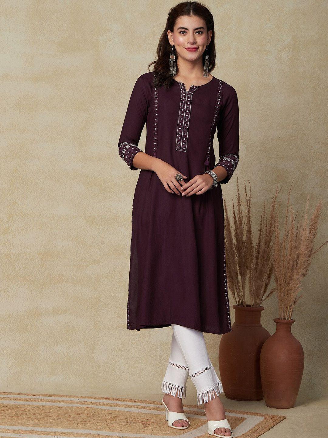 fashor geometric embroidered sequinned pleated kurta