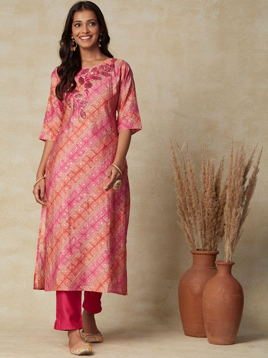 fashor geometric printed embroidered round neck kurta