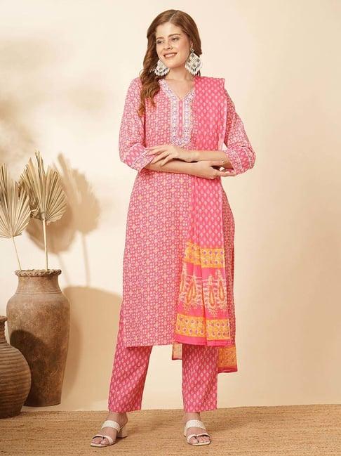 fashor pink cotton embroidered kurta & pant set with dupatta