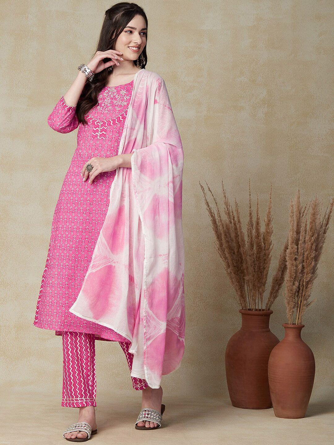 fashor pink ethnic motifs printed gotta patti pure cotton kurta with trousers & dupatta