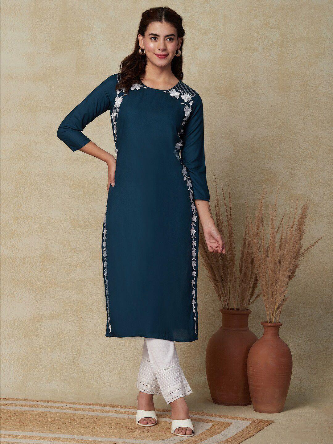 fashor round neck floral embroidered thread work straight kurta