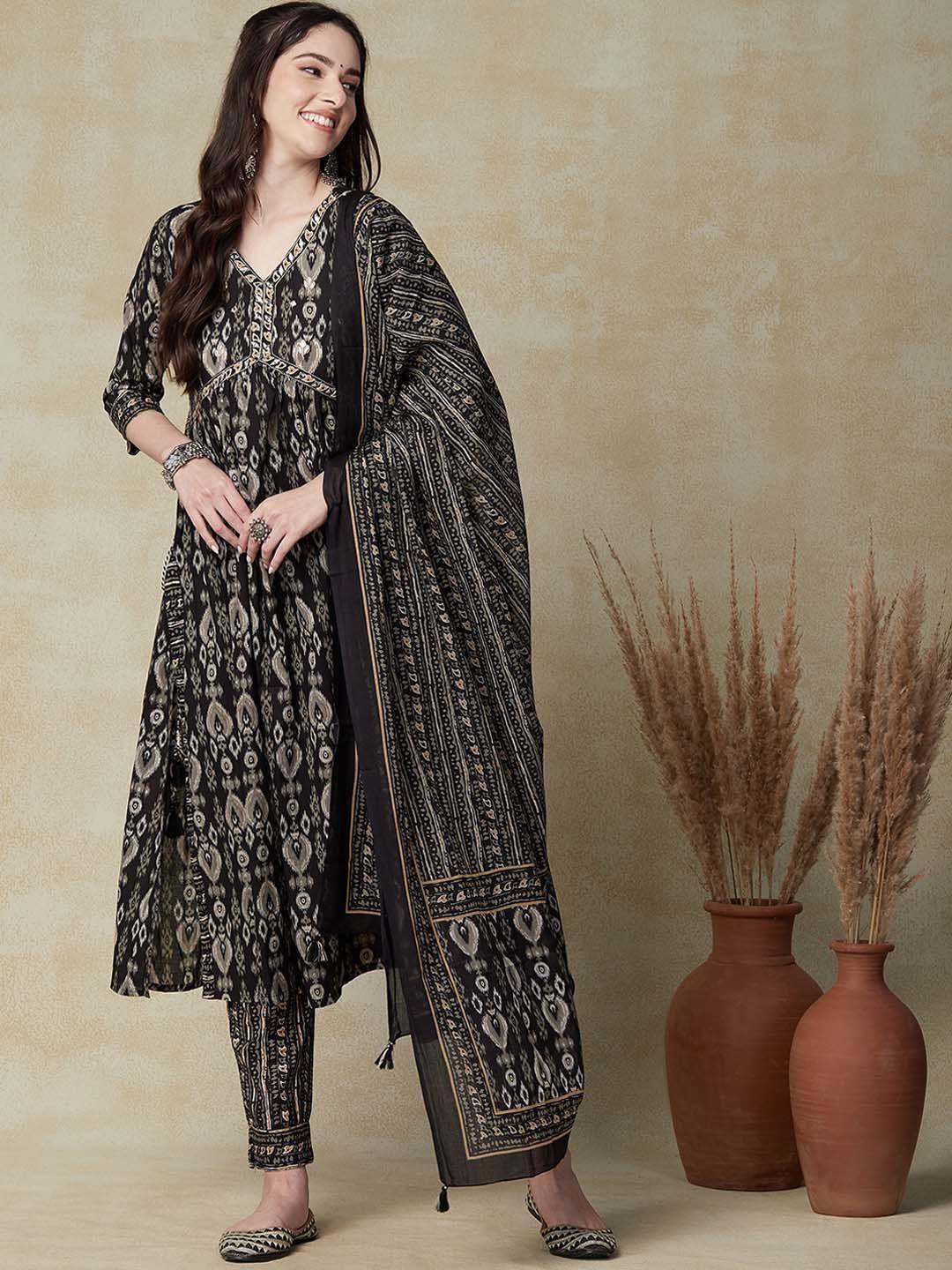 fashor women black ethnic motifs printed empire gotta patti pure cotton kurta with trousers & with dupatta