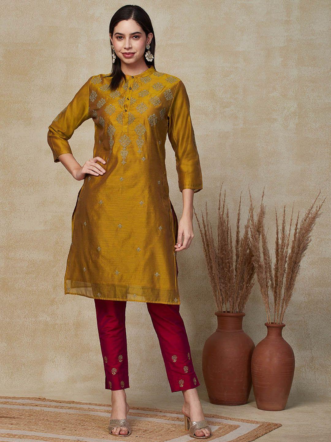 fashor women ethnic motifs embroidered flared sleeves thread work kurta