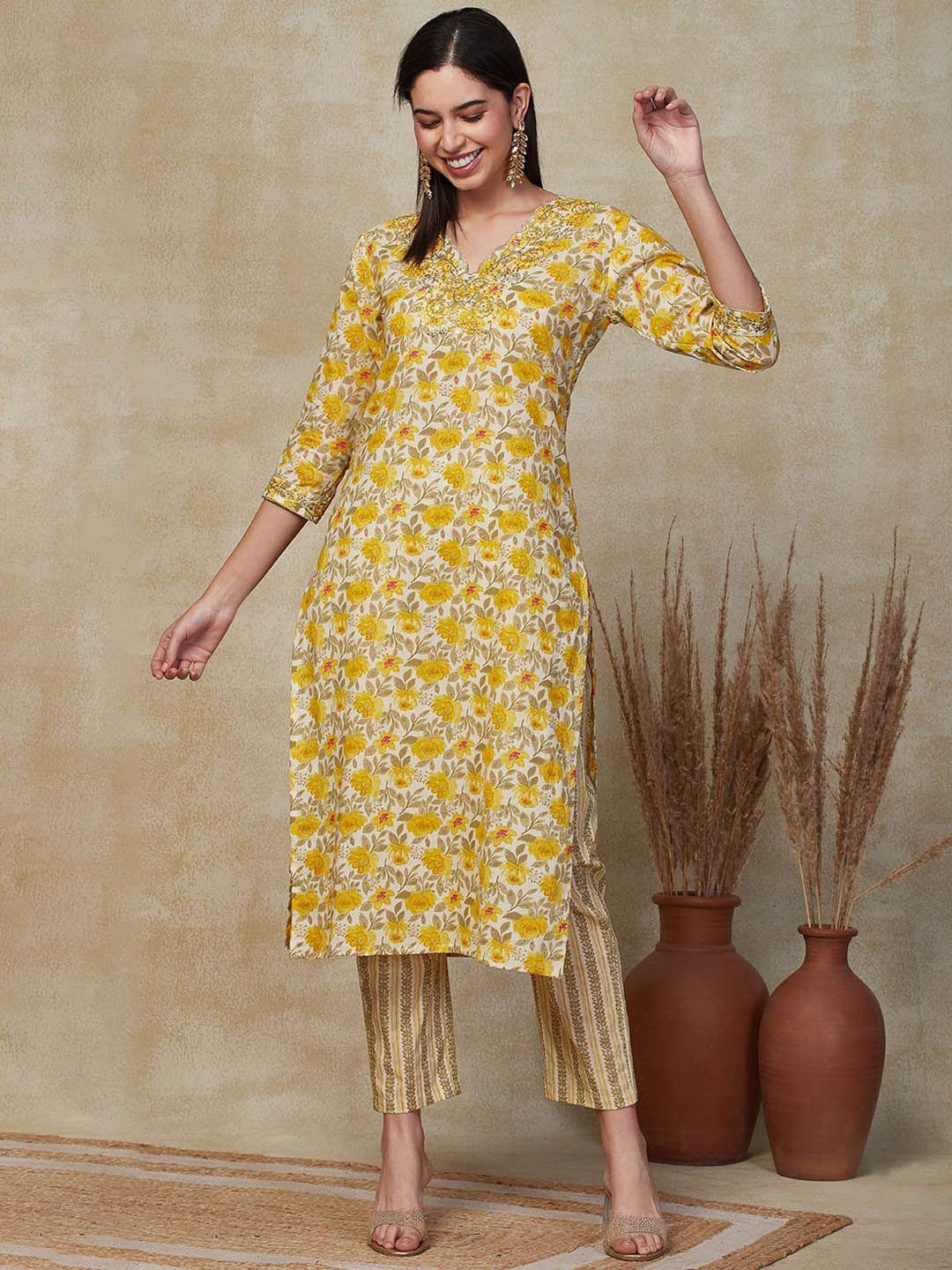 fashor women floral embroidered regular pure cotton kurta with trousers