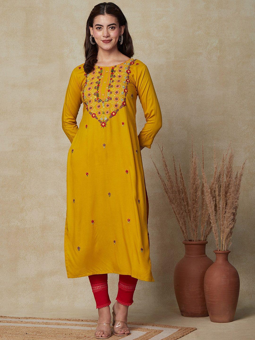 fashor women geometric embroidered thread work kurta